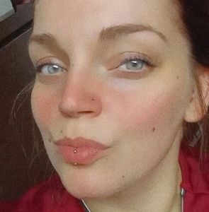 Meet your Posher, Mandy